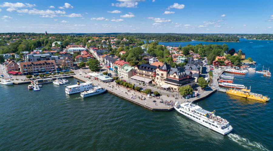 Nossos serviços de aluguel de carros oferecem uma seleção diversificada de veículos em Vaxholm.